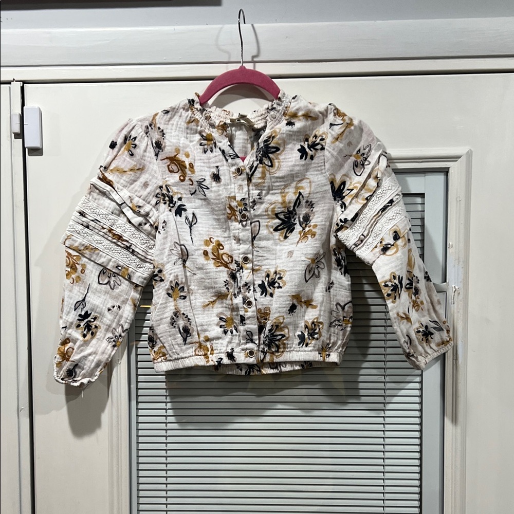 Jessica Simpson Floral Patterned Top